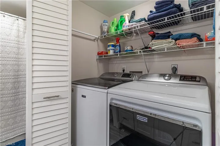 7430 Lake Breeze Dr 403, Fort Myers, Florida 33907