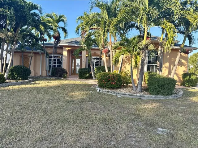 1901 El Dorado Pkwy W, Cape Coral, Florida 33914