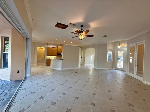 1901 El Dorado Pkwy W, Cape Coral, Florida 33914
