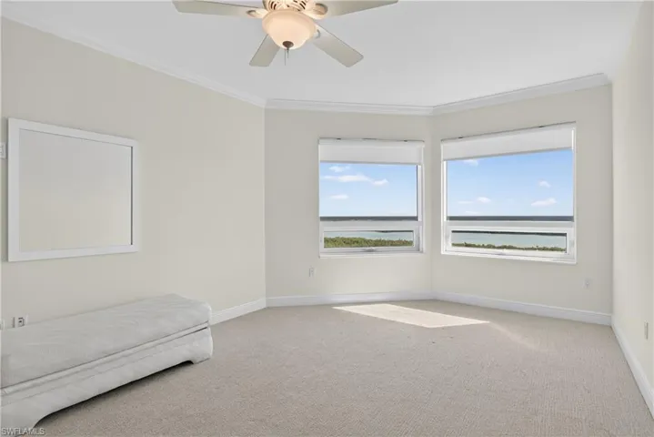 1060  Borghese  LN, Naples, FL 34114