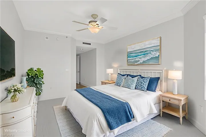 1060  Borghese  LN, Naples, FL 34114