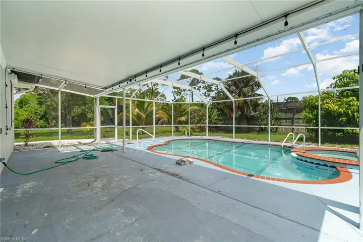 2500 8th St W, Lehigh Acres Fl 33971