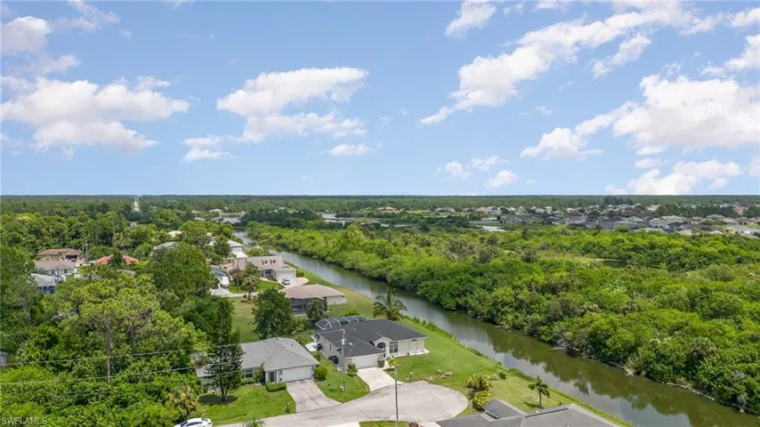 2500 8th St W, Lehigh Acres Fl 33971
