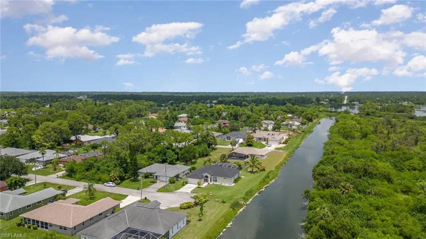 2500 8th St W, Lehigh Acres Fl 33971