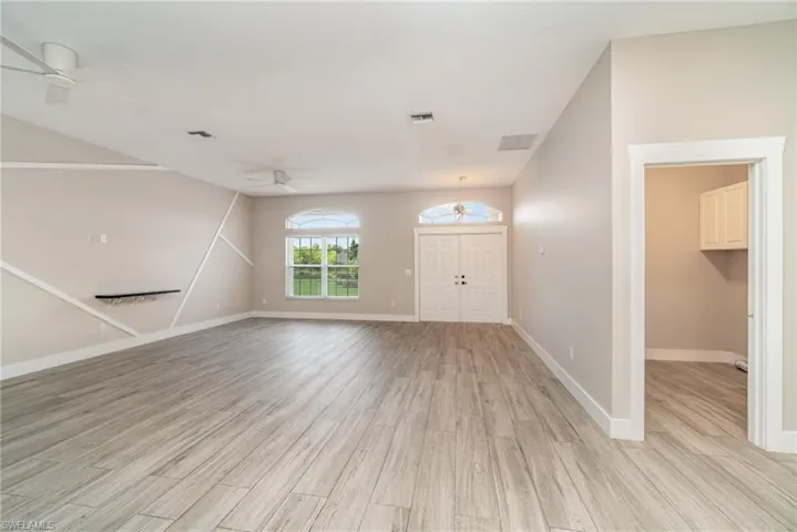 2500 8th St W, Lehigh Acres Fl 33971