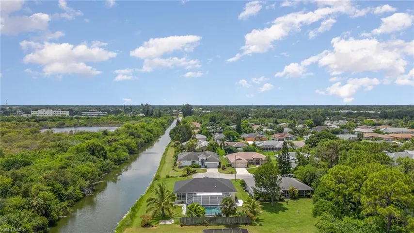 2500 8th St W, Lehigh Acres Fl 33971