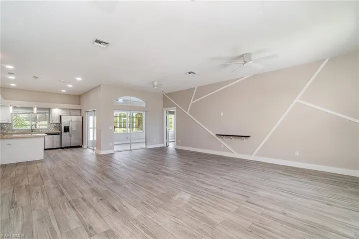 2500 8th St W, Lehigh Acres Fl 33971