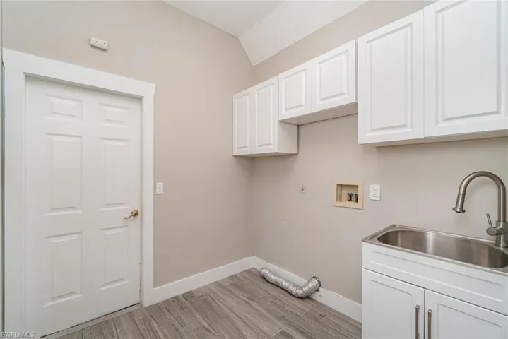 2500 8th St W, Lehigh Acres Fl 33971