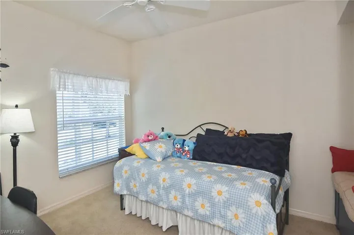 10021 Lake Cove Dr 101, Fort Myers, Florida 33908