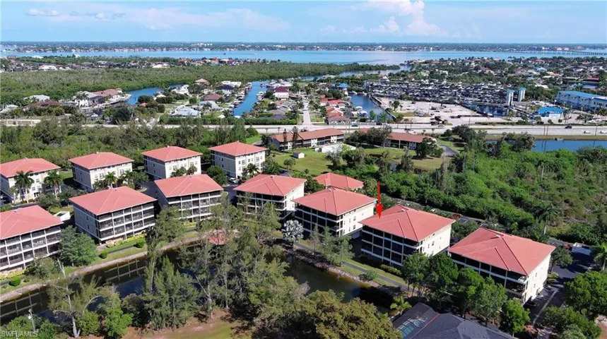 10021 Lake Cove Dr 101, Fort Myers, Florida 33908