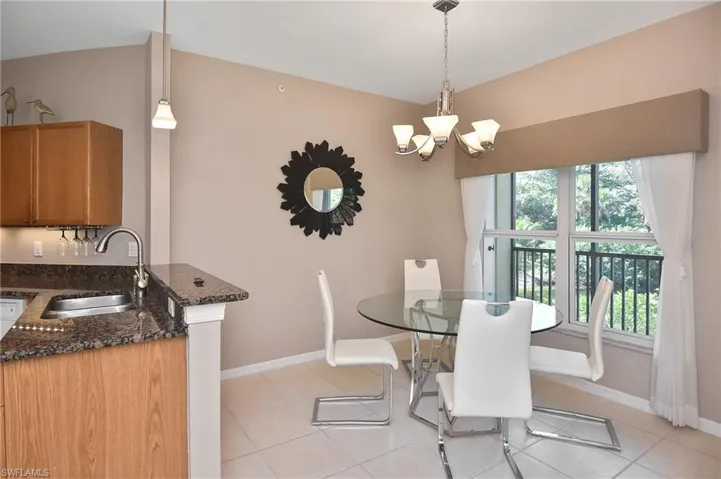 10021 Lake Cove Dr 101, Fort Myers, Florida 33908