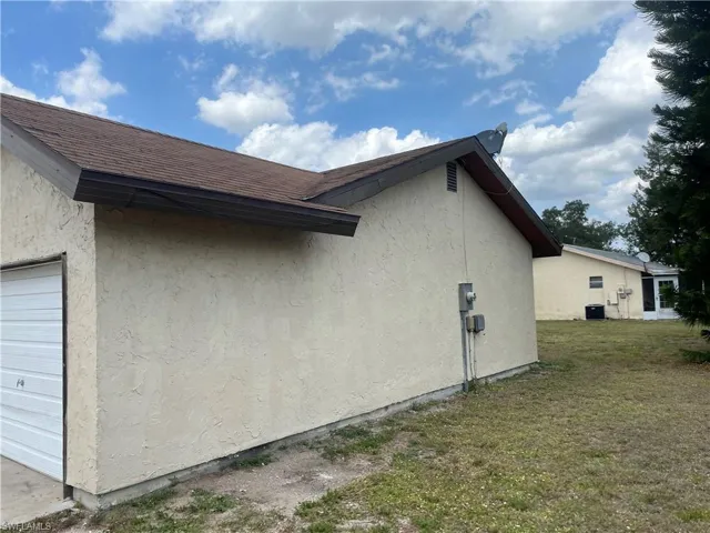 2009  Lighthouse  LN, Labelle, FL 33935