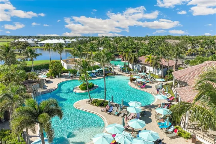 Players Club resort pool