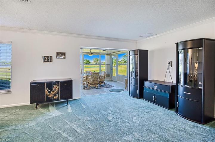 Living-Room-to-Lanai