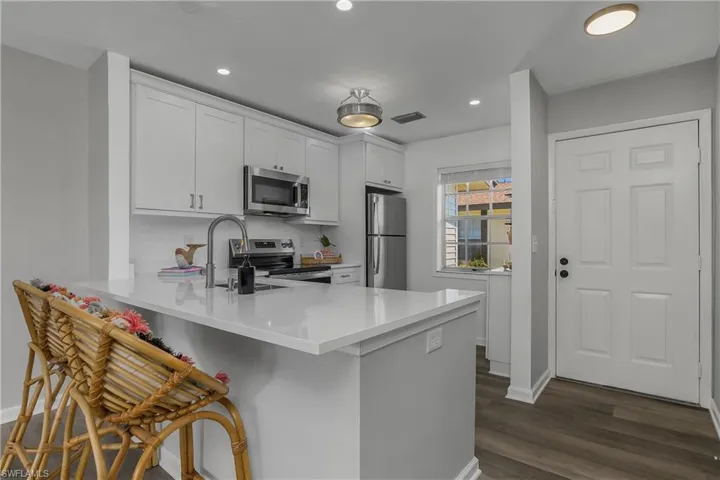 Counter Height Kitchen Island can easily seat 2-3 comfortably