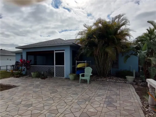 1409 Nw 9th Ter, Cape Coral, Florida 33993