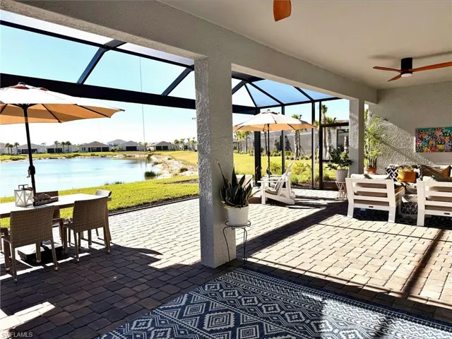 plenty of room for outdoor entertaining