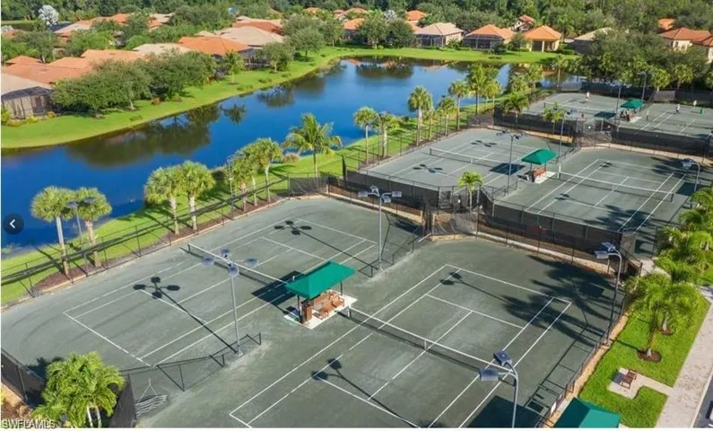 Tennis