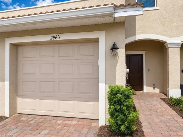 2963 Citrus St, Naples, Florida 34120