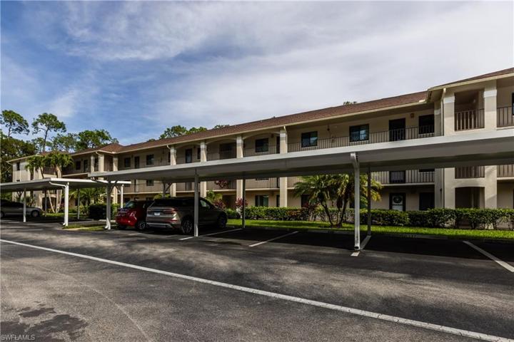 5741 Deauville CIR # F304, NAPLES FL 34112
