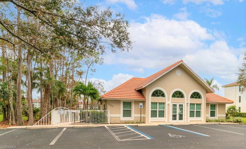 5741 Deauville CIR # F304, NAPLES FL 34112