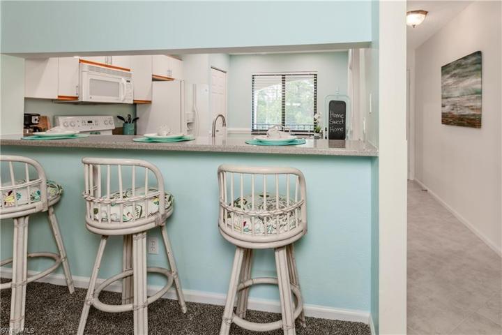 5741 Deauville CIR # F304, NAPLES FL 34112