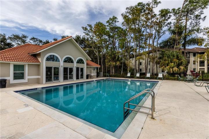 5741 Deauville CIR # F304, NAPLES FL 34112