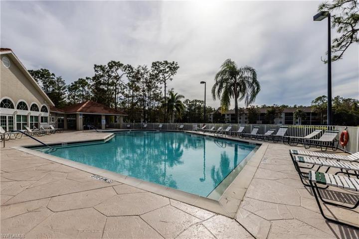 5741 Deauville CIR # F304, NAPLES FL 34112