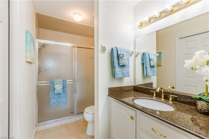 5741 Deauville CIR # F304, NAPLES FL 34112