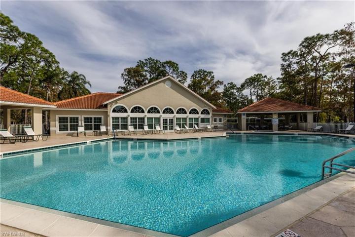5741 Deauville CIR # F304, NAPLES FL 34112