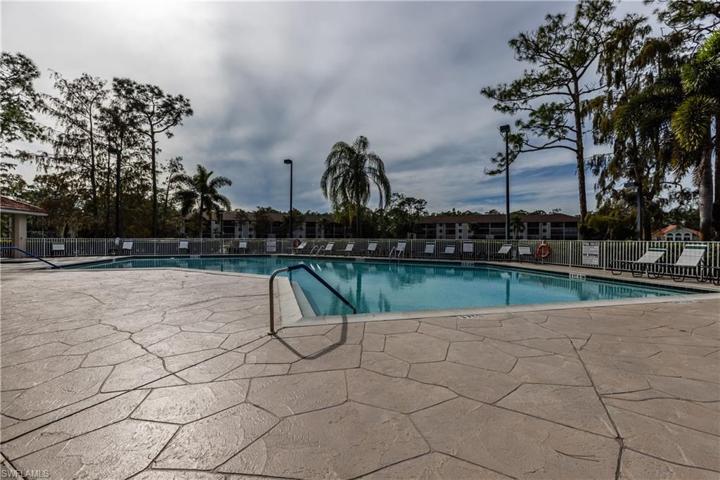 5741 Deauville CIR # F304, NAPLES FL 34112