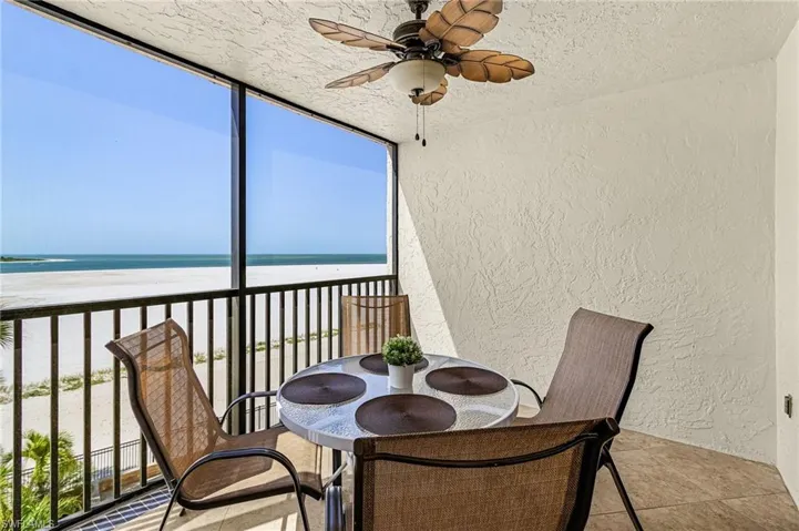 8350 Estero Blvd 322, Fort Myers Beach, Florida 33931