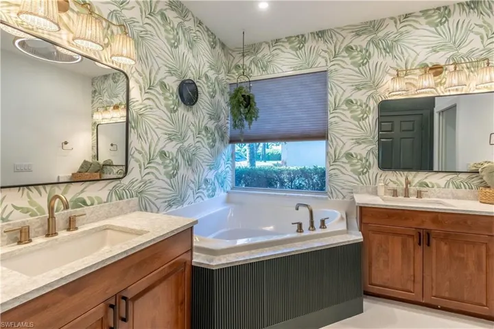 10346 Flat Stone Loop, Bonita Springs, Florida 34135