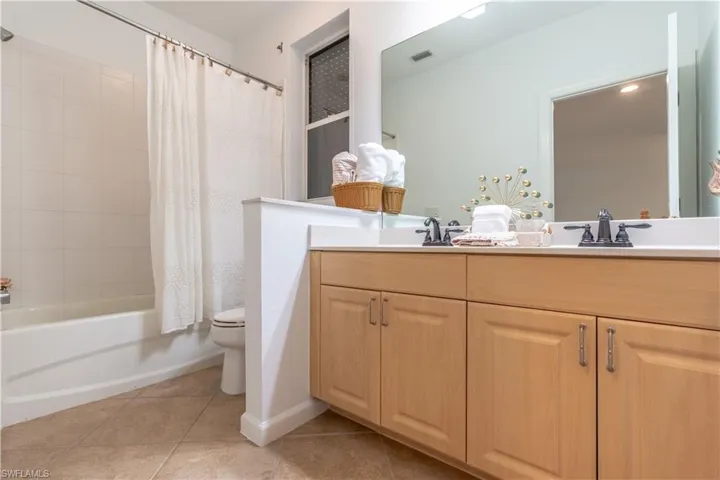 10346 Flat Stone Loop, Bonita Springs, Florida 34135