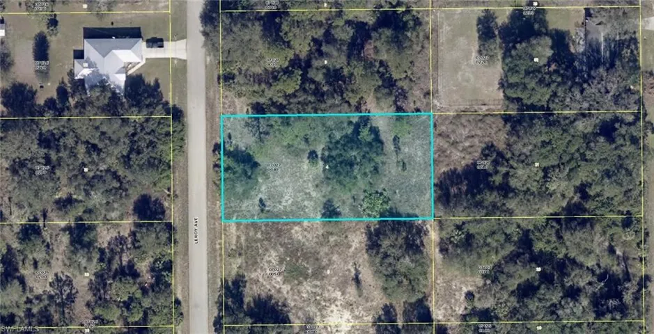 1816 Leroy AVE, LEHIGH ACRES FL 33972
