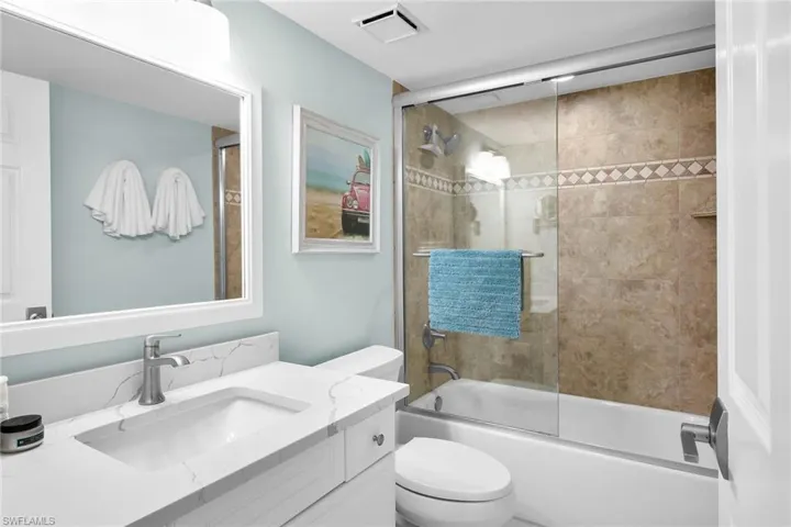 507 Seaview Ct Q2, Marco Island, Florida 34145