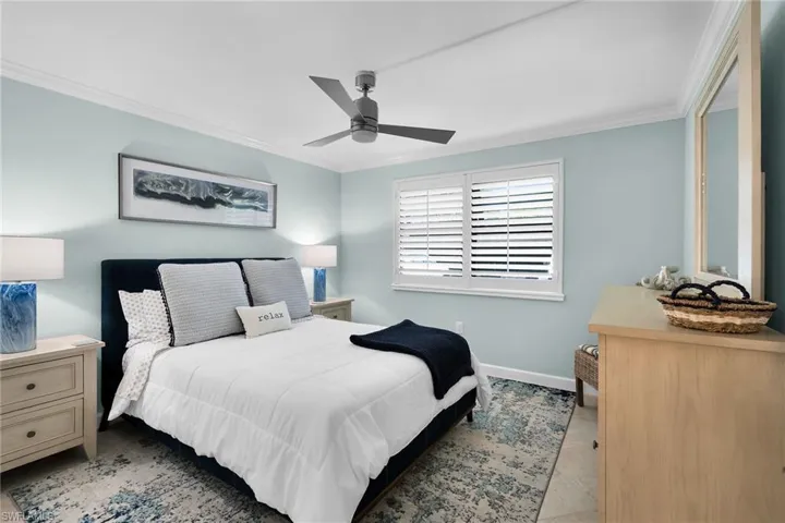 507 Seaview Ct Q2, Marco Island, Florida 34145