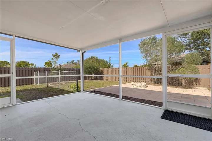 Large under cover, screened lanai