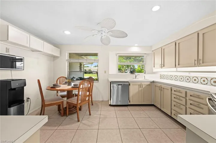 22112 Bronxville Ave, Port Charlotte, Florida 33952
