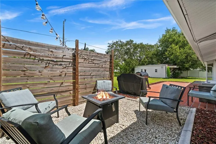 22112 Bronxville Ave, Port Charlotte, Florida 33952