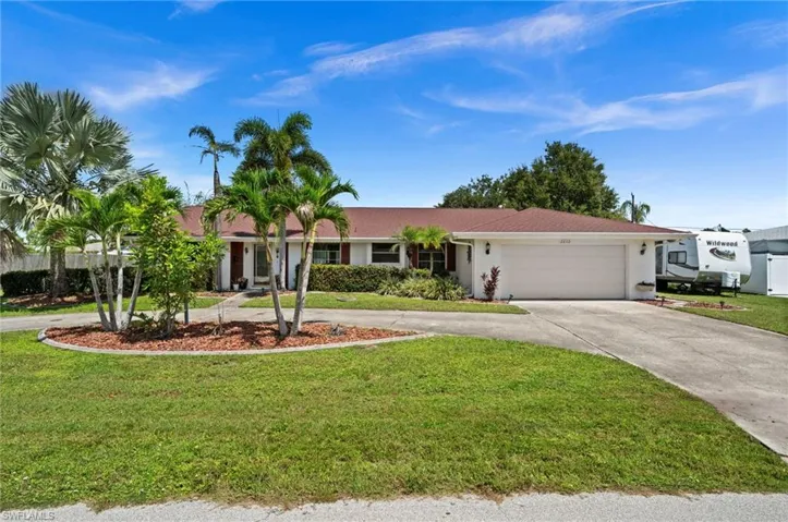 22112 Bronxville Ave, Port Charlotte, Florida 33952