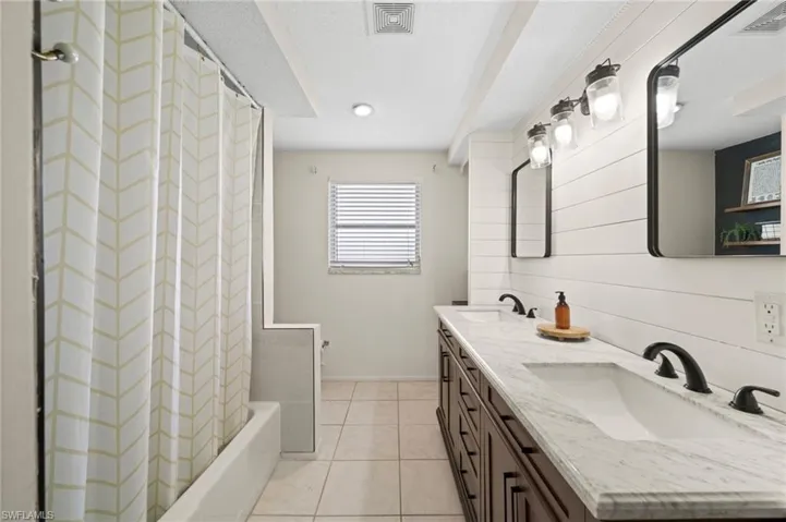 22112 Bronxville Ave, Port Charlotte, Florida 33952