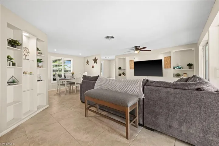 22112 Bronxville Ave, Port Charlotte, Florida 33952
