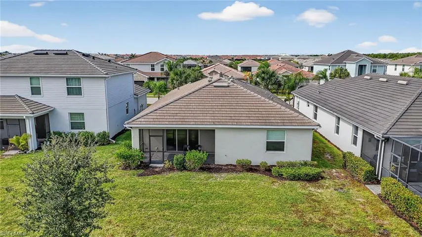 2126 Hamlin St, Naples, Florida 34120