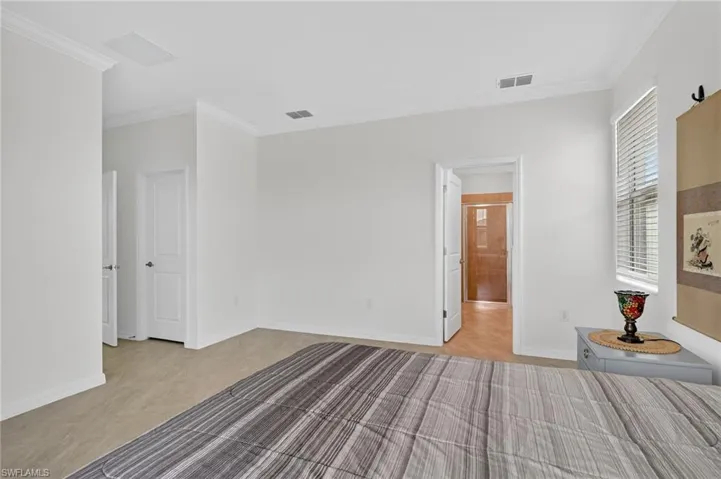 2126 Hamlin St, Naples, Florida 34120