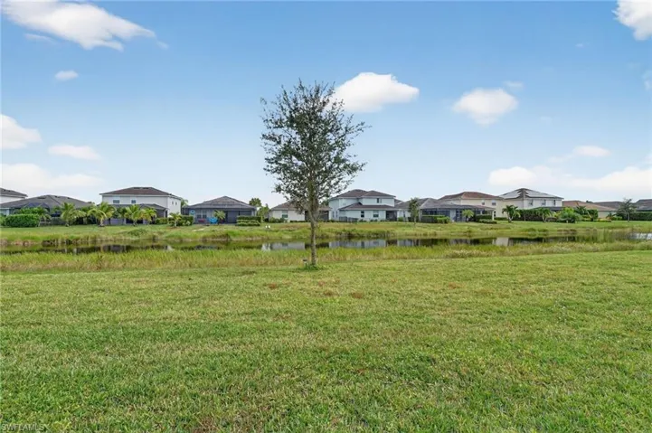 2126 Hamlin St, Naples, Florida 34120