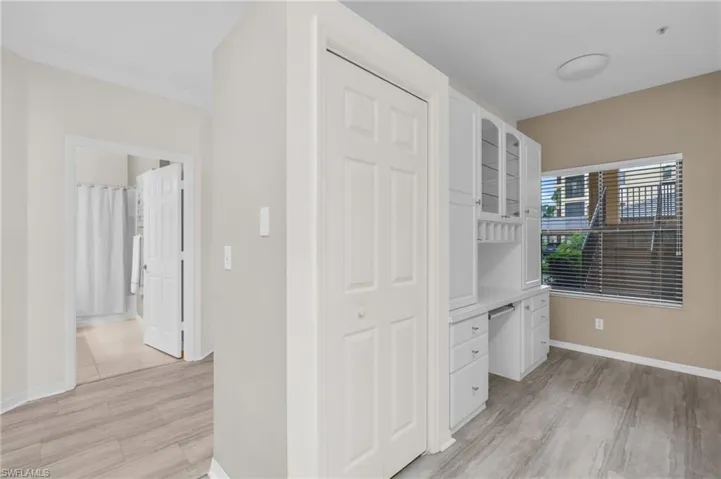 200  Vintage  CIR, Naples, FL 34119