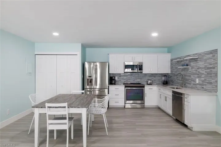 27900-902  Vermont  ST, Bonita Springs, FL 34135
