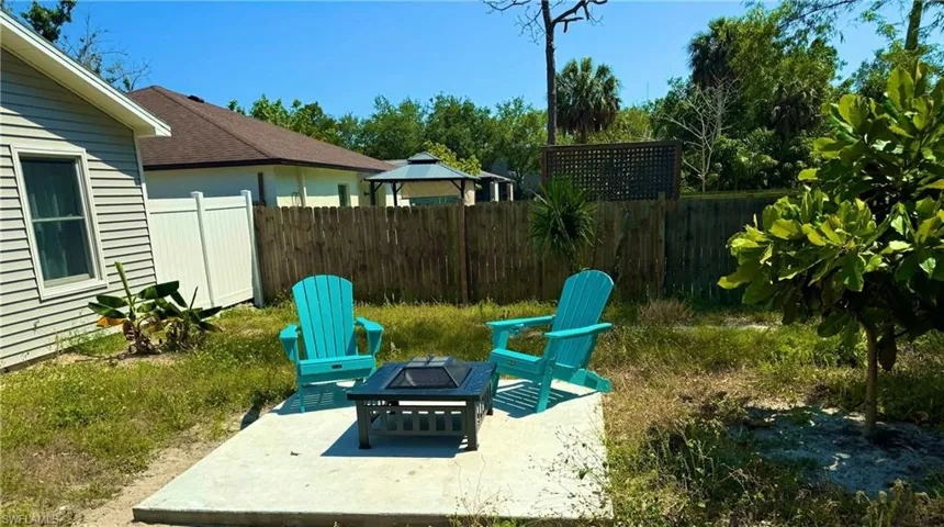 27900-902  Vermont  ST, Bonita Springs, FL 34135