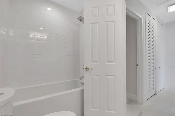 625 Beachwalk Cir G203, Naples, Florida 34108